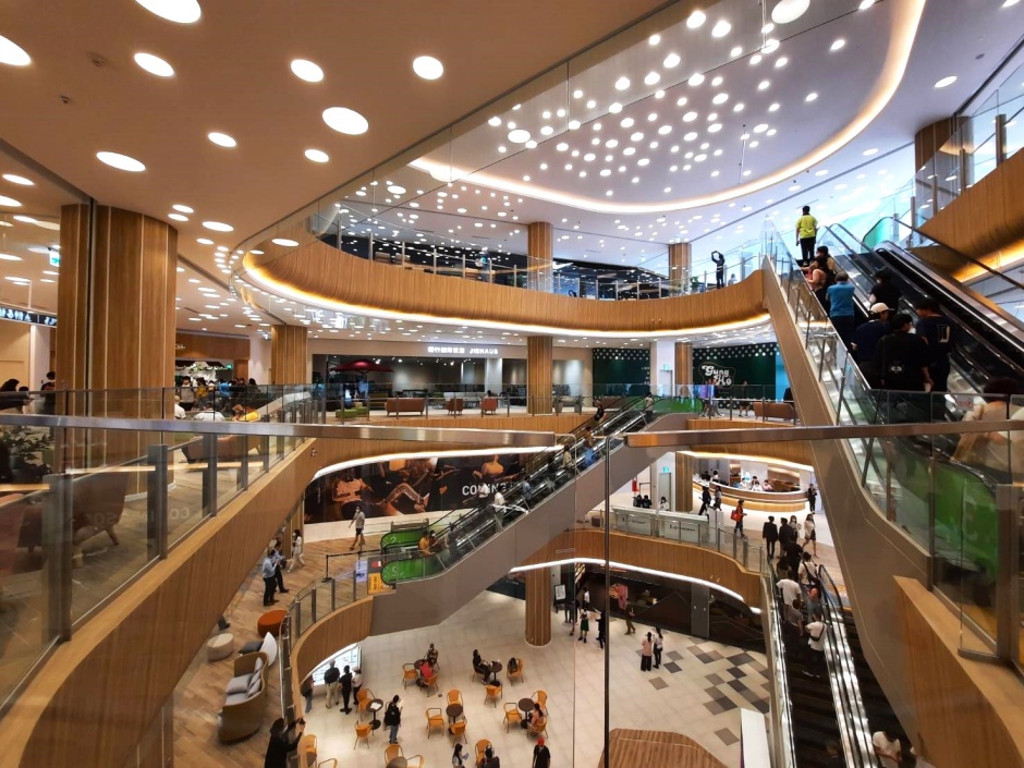 小檔台中lalaportMitsui Shopping Park LaLaport台中_北館館內照04LaLaport台中北館館內照(圖片提供:三井不動產集團) 小檔台中lalaportMitsui Shopping Park LaLaport台中_北館館內照04LaLaport台中北館館內照(圖片提供:三井不動產集團)