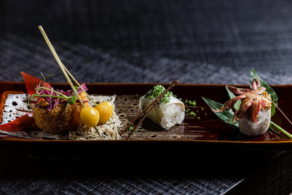 小檔blu koi八寸 烏魚子干貝 鯖魚棒壽司 六角里芋