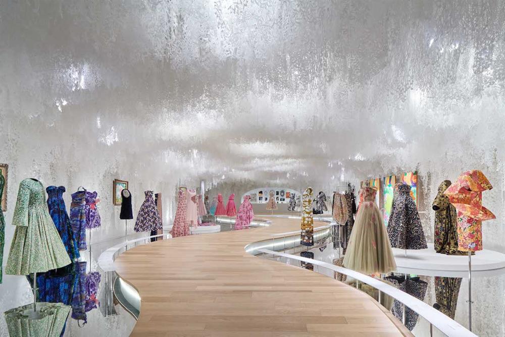 61 Dior MOT_Photography by Daici Ano_Courtesy Dior