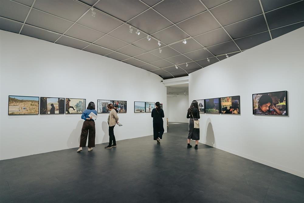 小檔6_無國界醫生《前線：醫療與紀實》展場一隅。（圖片提供：無國界醫生）