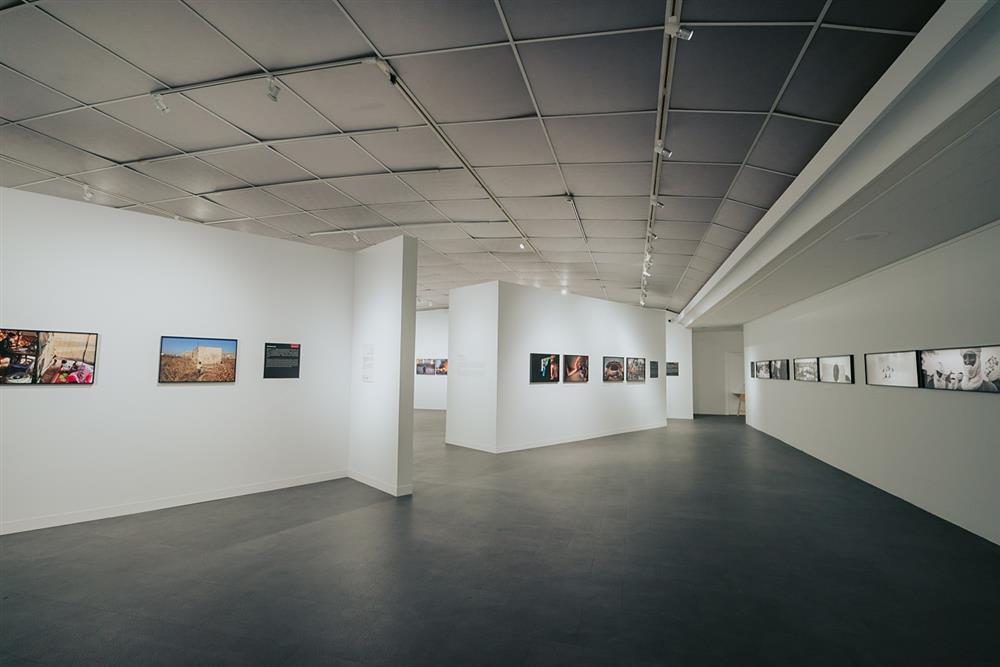 小檔7_無國界醫生《前線：醫療與紀實》展場一隅。（圖片提供：無國界醫生）