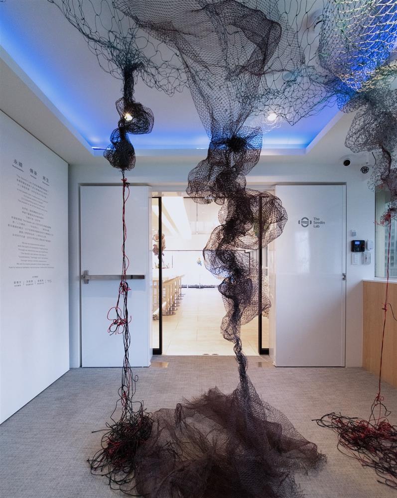 The Seedin Lab × 新銳藝術家洪郁雯 _「漁網裝置」作品  (1)