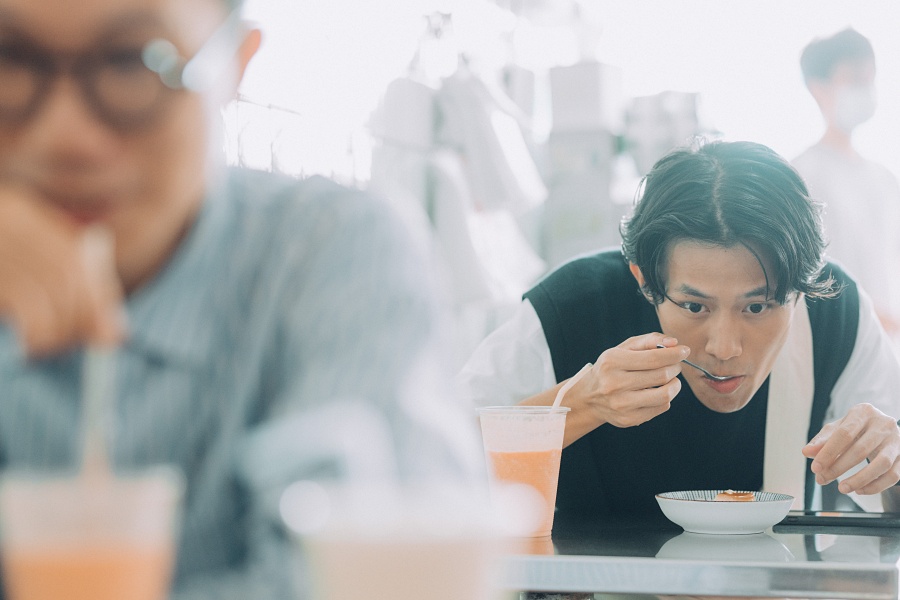 小檔攝影師連思博EGG以帶有街頭感的影像風格，勾勒出嘉義的迷人生活風格。（攝影©連思博_EGG　圖©平凡製作）-1