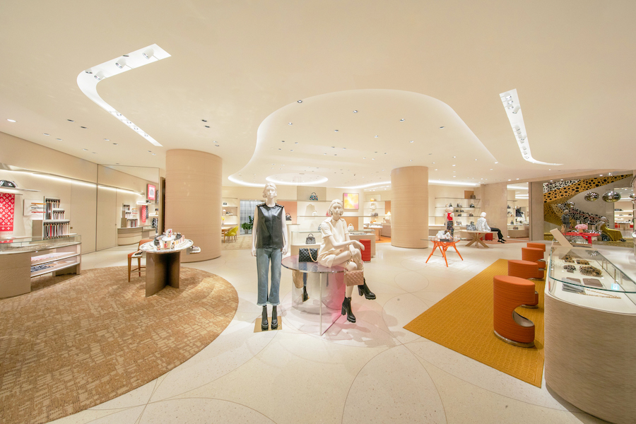 路易威登台北101旗艦店_4F女士專區-3