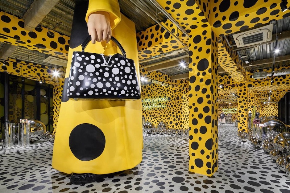 https___hk.hypebeast.com_files_2023_01_louis-vuitton-yayoi-kusama-pop-up-store-harajuku-tokyo-japan-08 https___hk.hypebeast.com_files_2023_01_louis-vuitton-yayoi-kusama-pop-up-store-harajuku-tokyo-japan-08