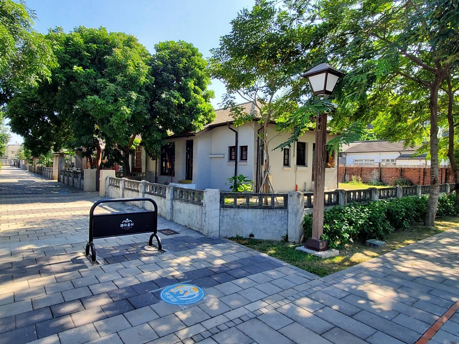 小檔誠品書店衛武營限定店圖3. 誠品書店駐點於擁有超過80年歷史、帶有濃厚眷村文化風情的屏東勝利星村。