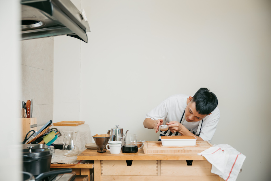 Ayo示範經典提拉米蘇做法