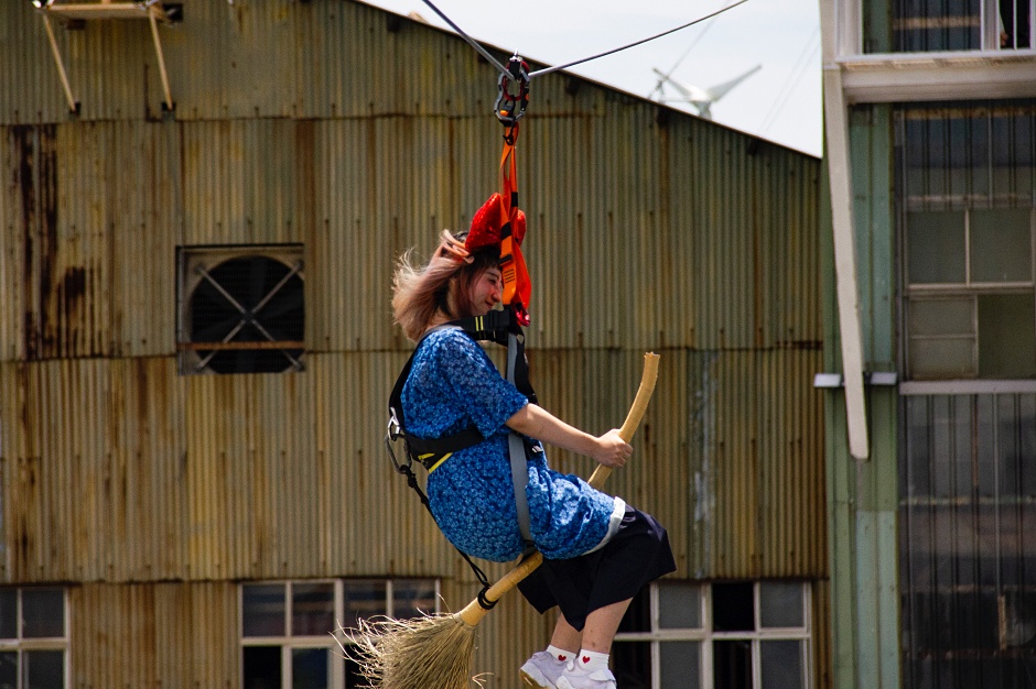 小檔魔法森山市集極限運動競賽_飛天掃帚