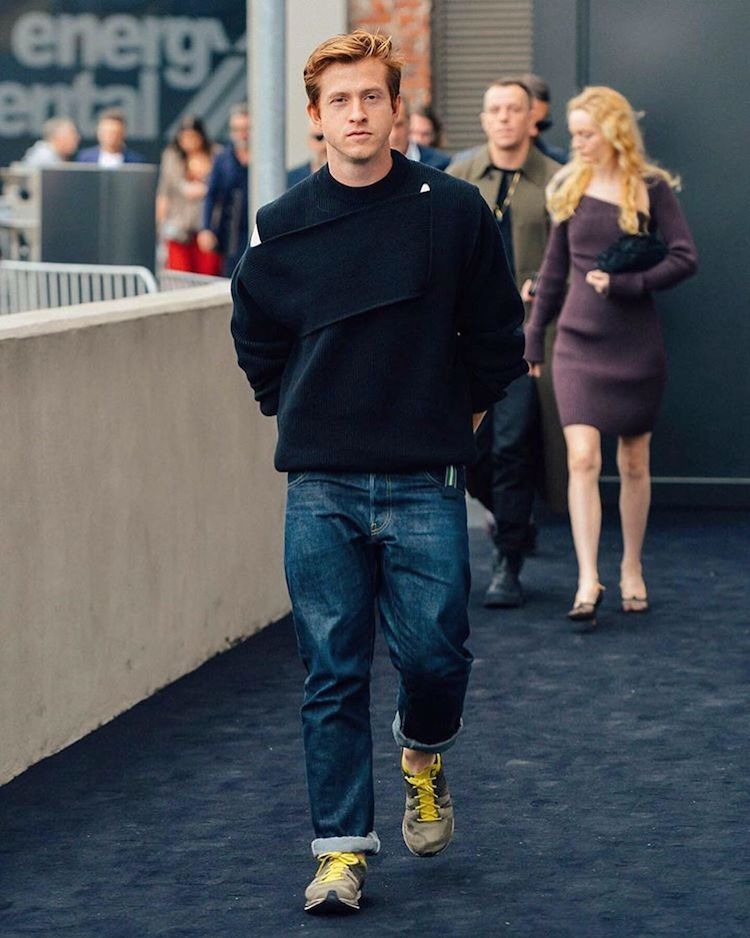 70594791_387972195216715_4237239