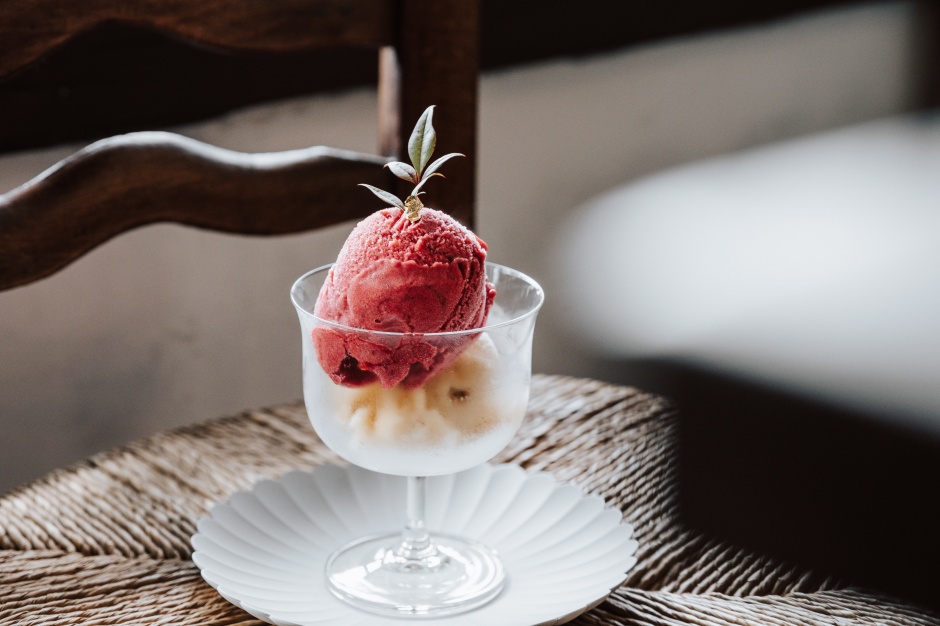 小檔嘉義「木商珈琲」可任選兩個口味的雪酪冰淇淋