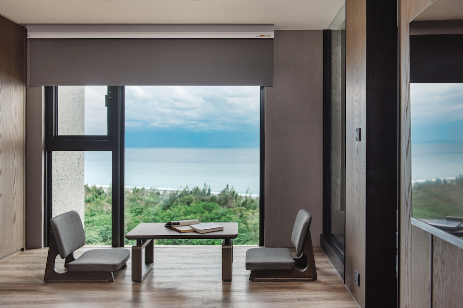 行政雅緻和洋海景家庭房 02