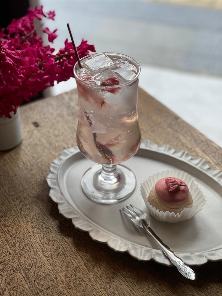 小檔2023咖啡與花物語

一六八 Iroha限定商品1