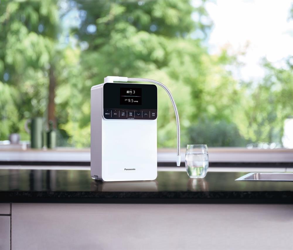 超越淨水多元整水!Panasonic 全系列商品給你最好的水生活 超越淨水多元整水!Panasonic 全系列商品給你最好的水生活
