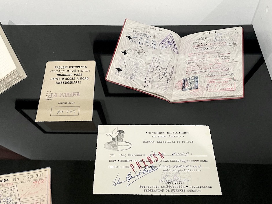 CAE74882-75A1-4369-AF26-503DB30AFA00