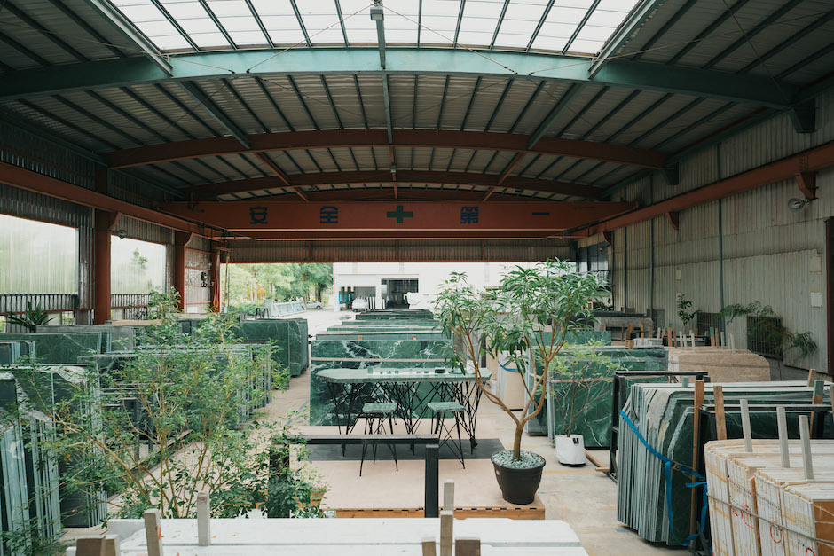 蛇紋岩-68 (1) 蛇紋岩-68 (1)