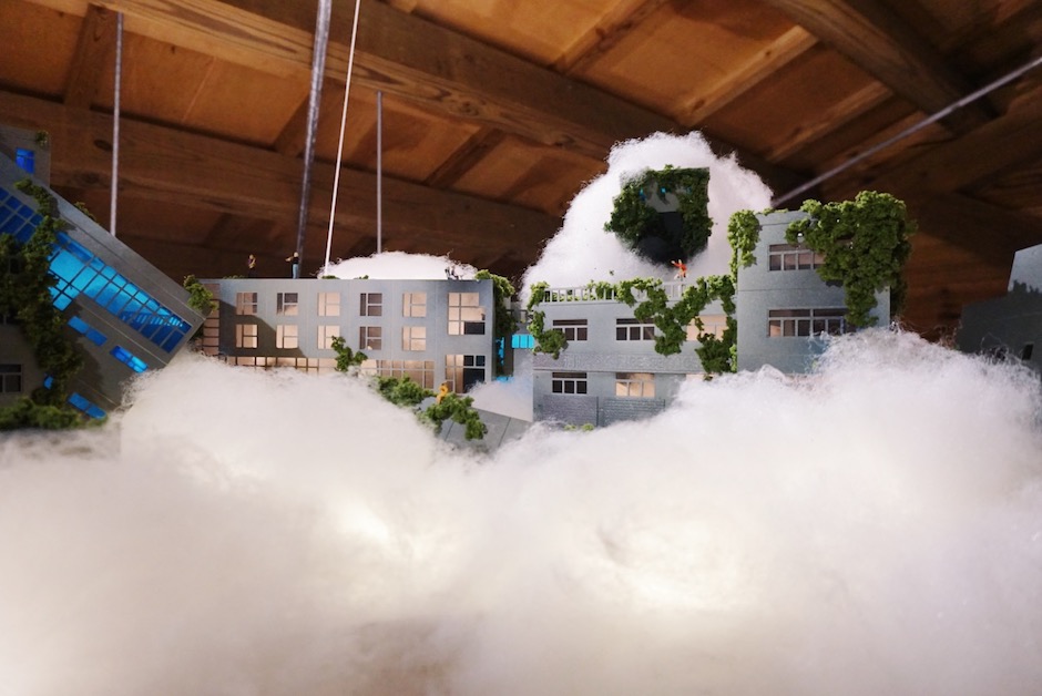 07006075-F2E2-44BD-BF25-E0FB8C410ED6