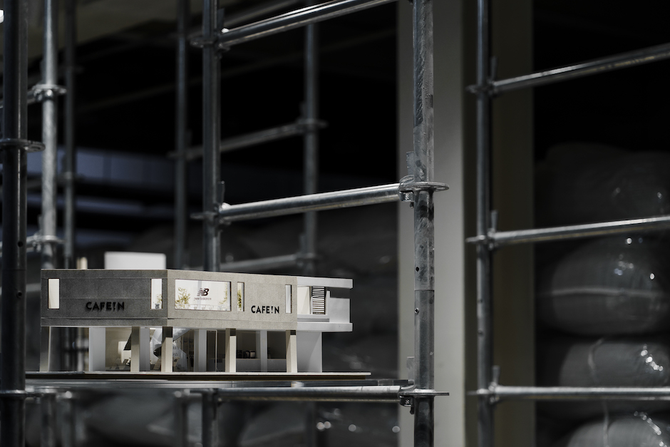 ZONE D｜門市模型共展出12座CAFE!N門市模型，也同時呈現歷代傢俱原貌。