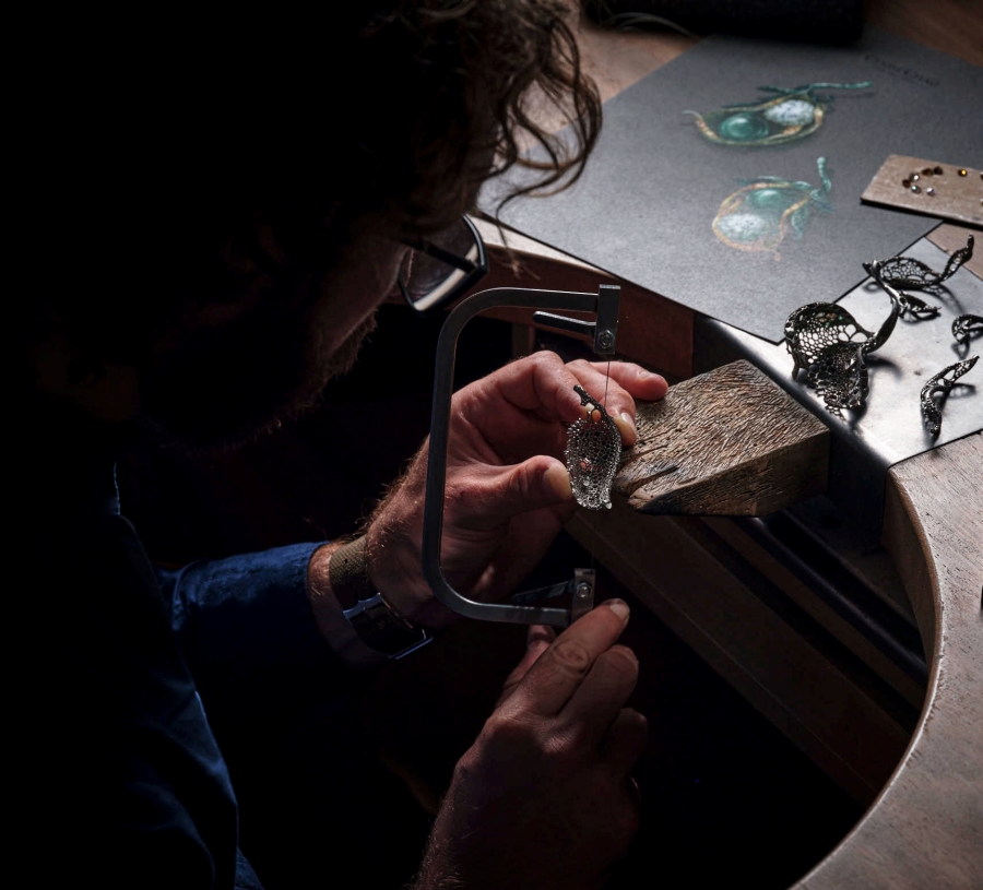 2022 Black Label Masterpieces X & XI春之荳蔻胸針鈦金屬鑲口製作