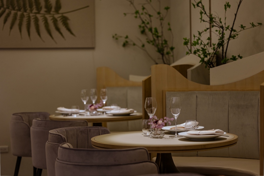 batch_方蒔 the FRONT HOUSE於晚餐時間營業