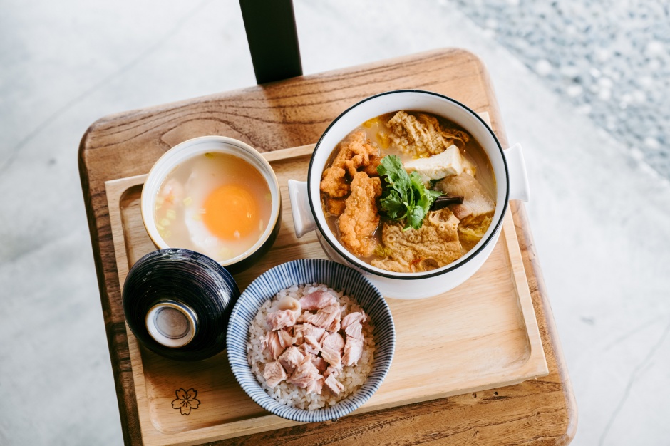 小檔聰明吧沙鍋魚薯薯是聰明吧特有的特色餐點