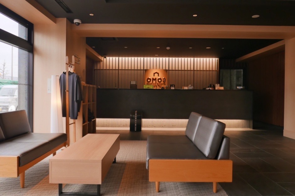 D1F7C212-4125-4C43-982E-F1F43D1C5A77