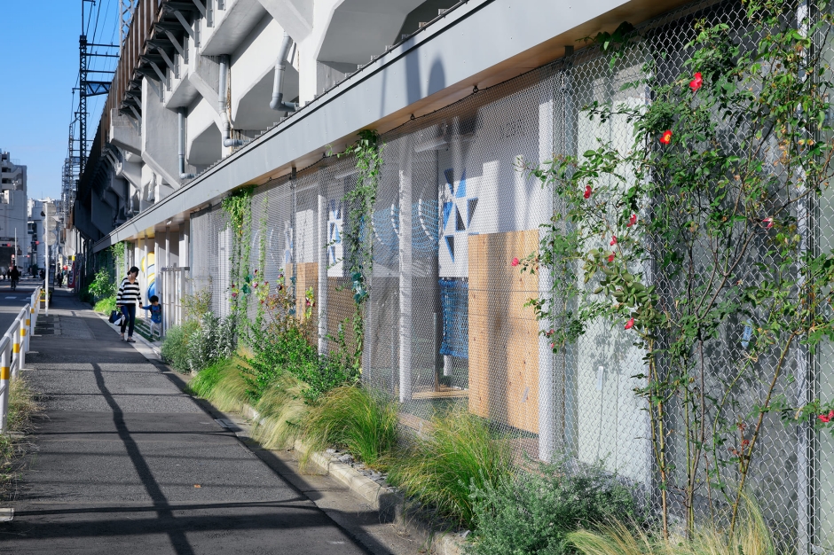 東京町屋高架下保育園_高架橋下幼兒園_秋山隆浩建築設計事務所_05