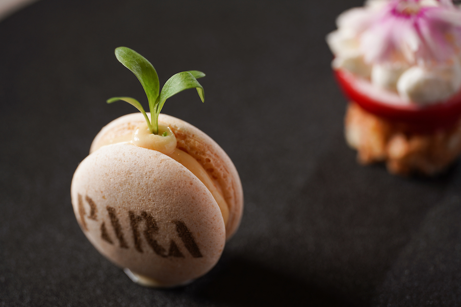 圖八.結合馬卡龍與台灣傳統小吃豬血糕