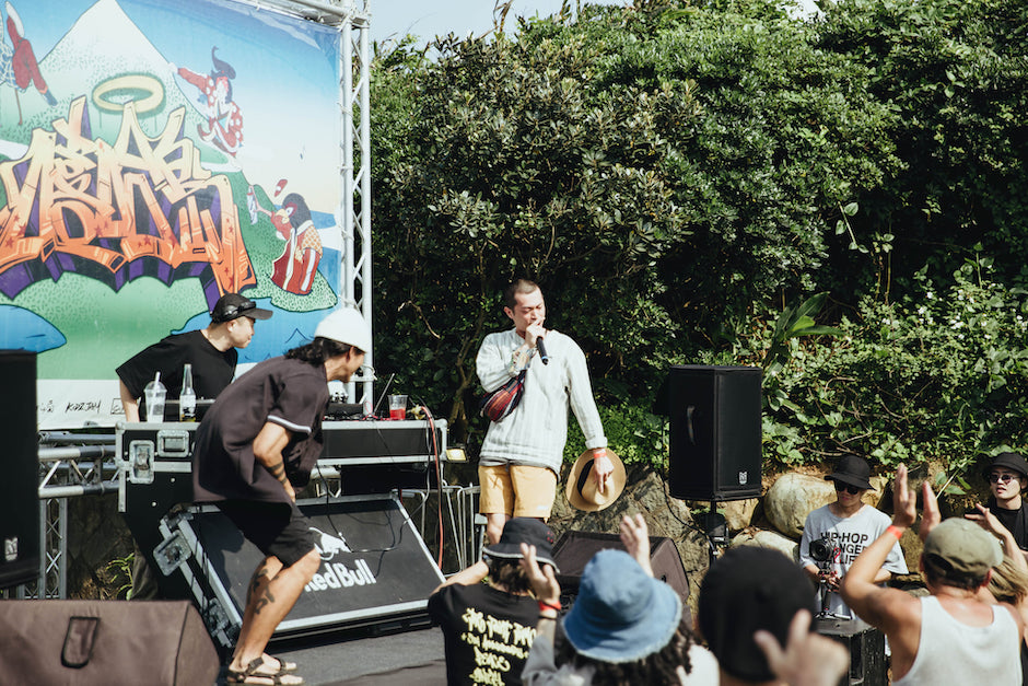 8. 嘻哈島《國語作業簿》派對