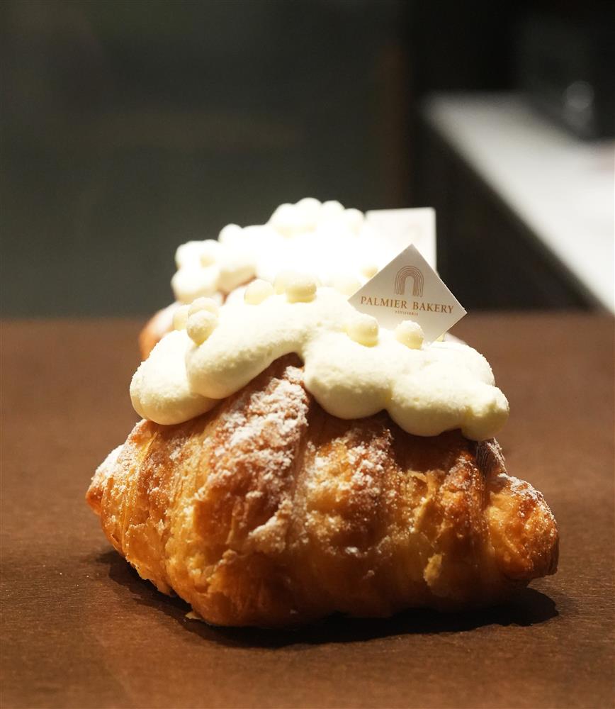 白雲朵可頌01 白雲朵可頌01