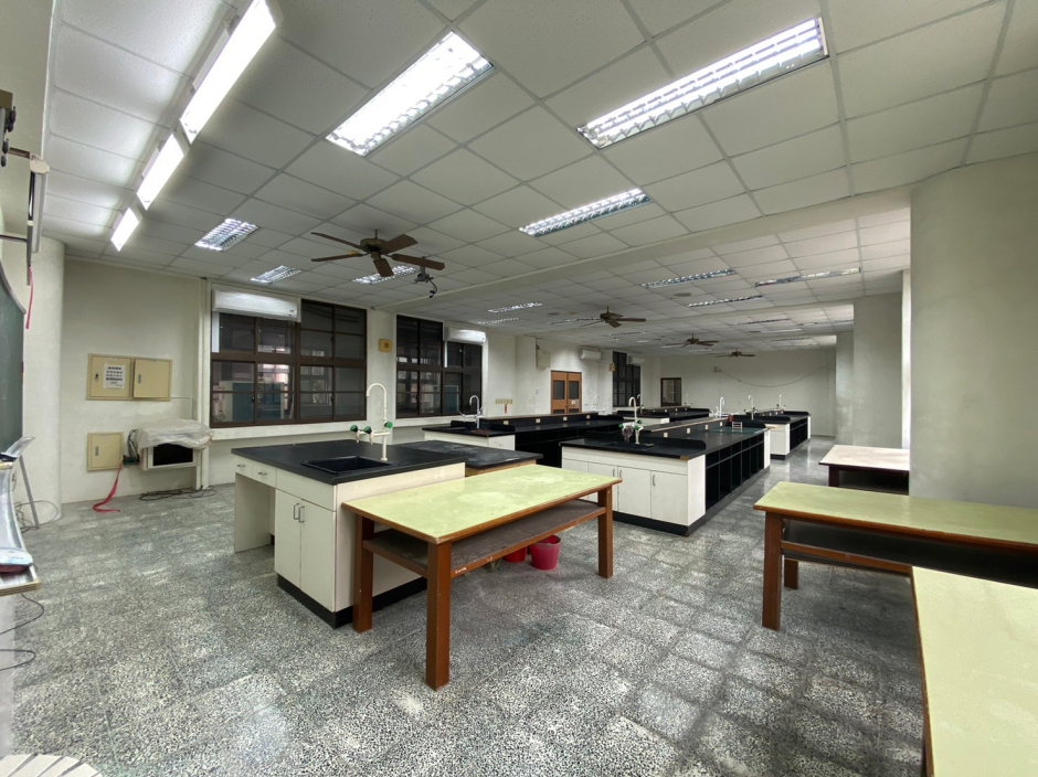 宜蘭羅東國華國中_學美美學_校園改造_3+2 Design Studio_04