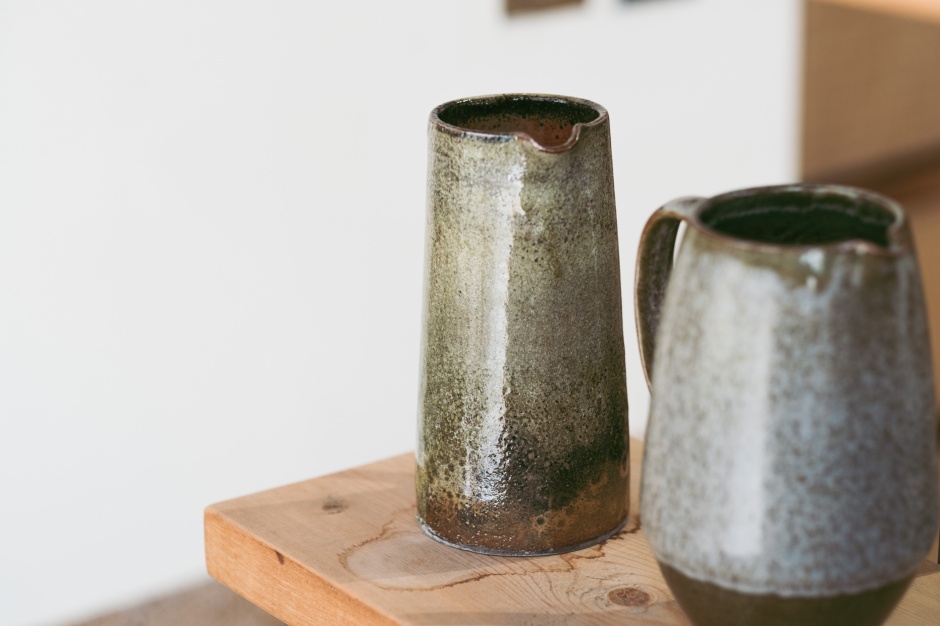 小檔台南青青土氣陶藝家利庭芳的水器作品