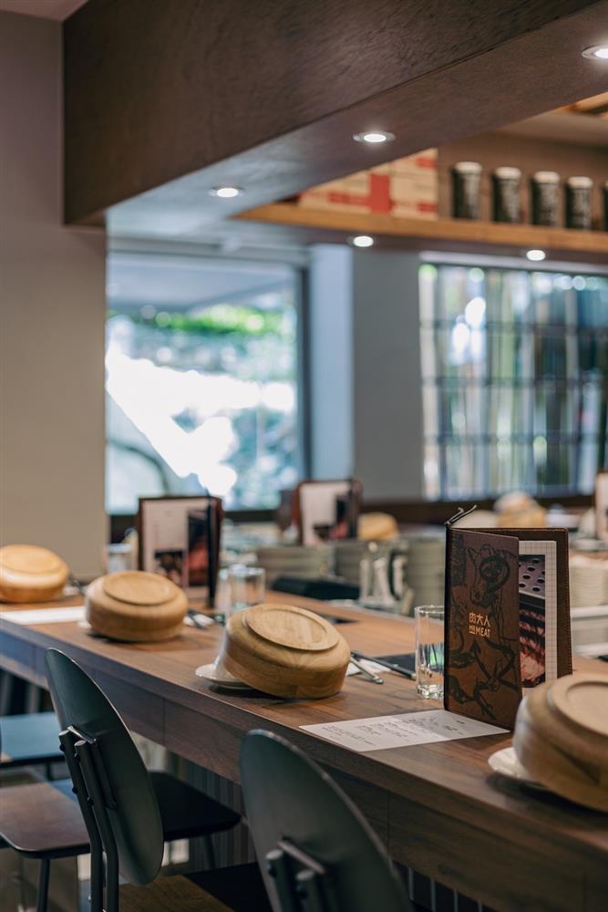 肉大人_店內座位004