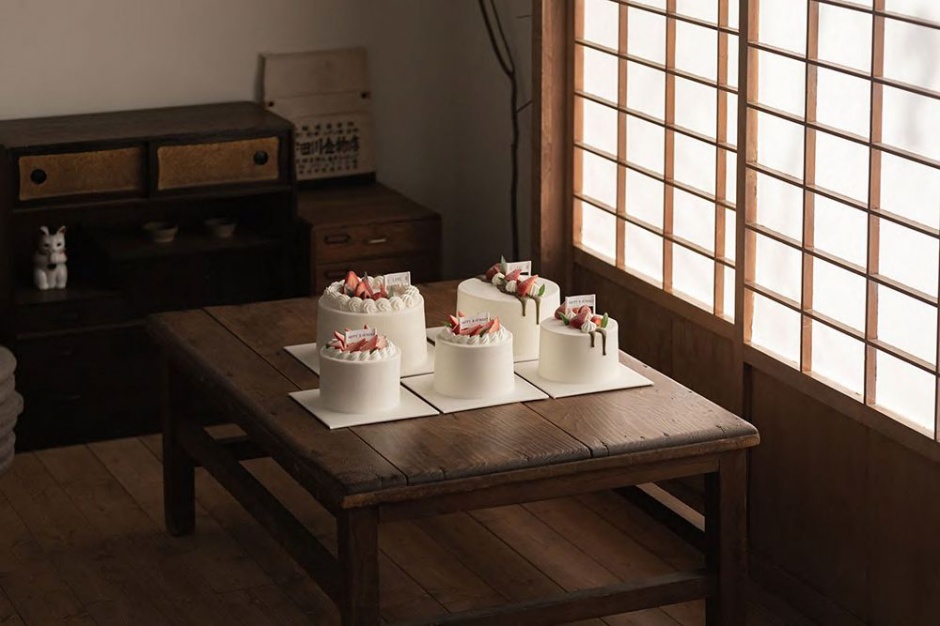 小檔2023蚤物市img131新北⼟土城甜點⼯工作室KITOYA，主要販售蛋糕甜 點，也希望讓顧客能體驗⾃自⼰己想營造的餐桌風景。