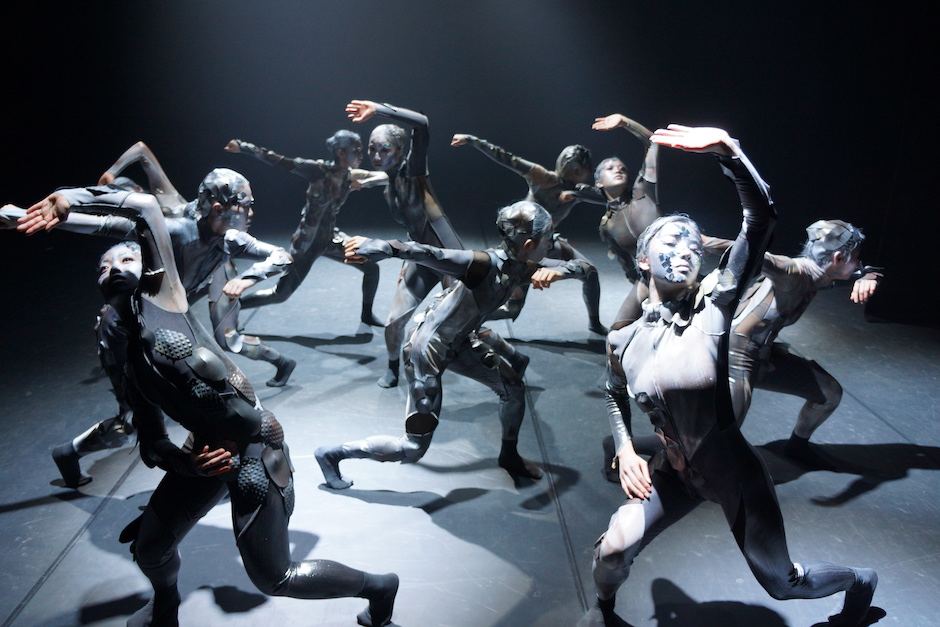 《往月的方向去》