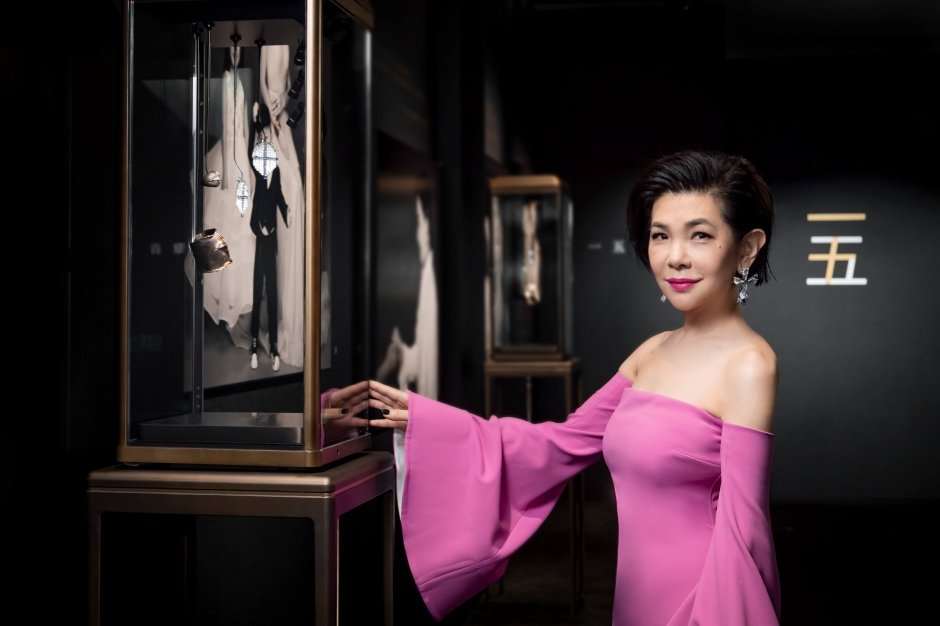 batch_4【一五一十 讓愛聚首】慈善攝影展_總策劃 張清芳