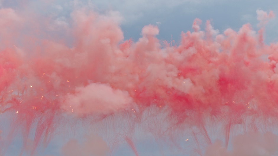 小檔蔡國強創作白日煙火《櫻花滿天的日子》SAINT LAURENT_CAI_GUO-QIANG_REVEAL_19_HR