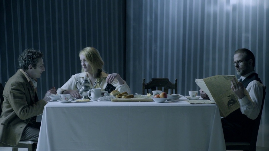 小檔北美館無垠之森5琵拉.瑪塔–杜邦,《魔山》(影像截圖),2016,單頻道高畫質錄像、彩色、有聲,22分04秒,藝術家及摩爾當代藝廊收藏。 小檔北美館無垠之森5琵拉.瑪塔–杜邦,《魔山》(影像截圖),2016,單頻道高畫質錄像、彩色、有聲,22分04秒,藝術家及摩爾當代藝廊收藏。