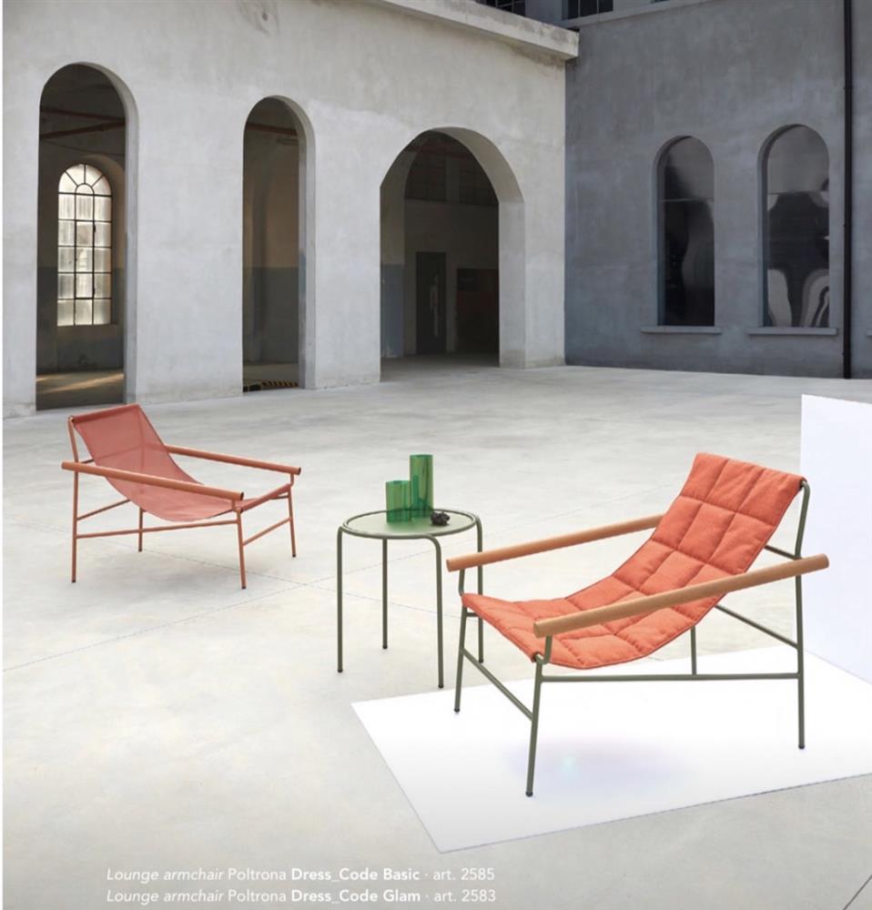 主題區-《質空間》S.CAB-回收紗線面料製成的Dress code