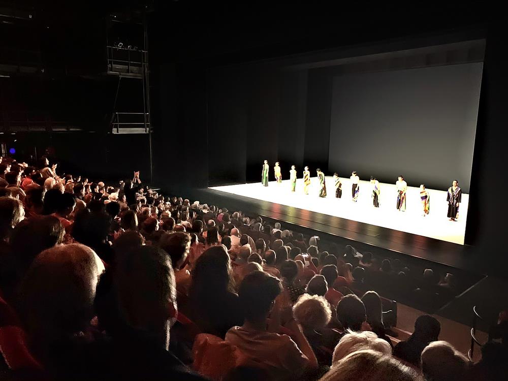 06. 2020春季歐巡十三聲＿巴黎國立夏佑劇院首演《十三聲》，謝幕觀眾迴響熱烈