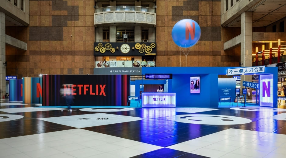 《不一樣人力公司》展覽以「人力博覽會」為概念包裝20部韓劇,吸引觀眾到場體驗角色們的特殊工作內容。(圖片提供:ASTAR HUB) 《不一樣人力公司》展覽以「人力博覽會」為概念包裝20部韓劇,吸引觀眾到場體驗角色們的特殊工作內容。(圖片提供:ASTAR HUB)