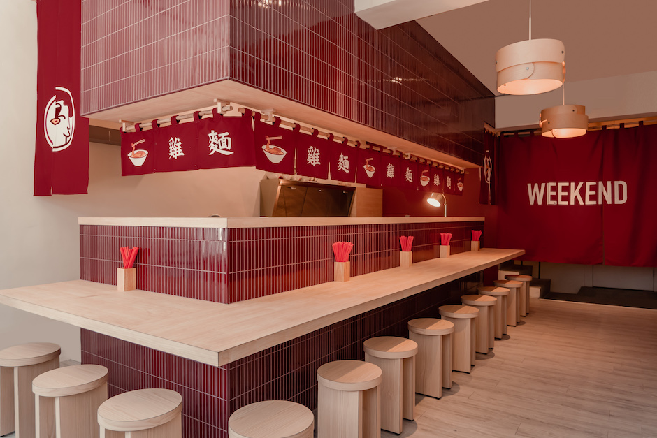 週末炸雞拉麵部_WCT 2F 座席區