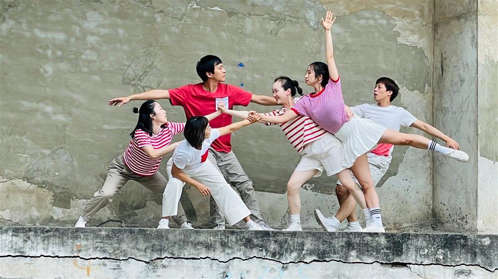 05-1 古舞團《黃君雅小妹妹在哪裡？》，攝影／李璦芸，圖片由C-LAB提供。