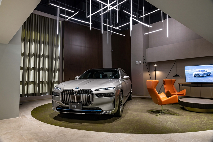 BMW新世代展間美學 ,用質感款待生活 BMW新世代展間美學 ,用質感款待生活