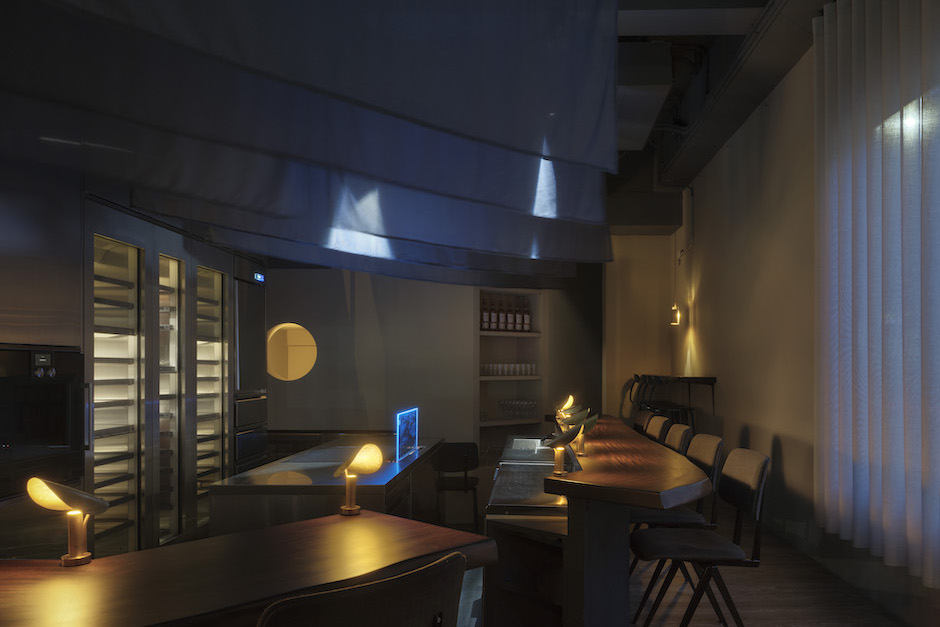 MADMEN面麵酒屋_MADMEN整體空間乾淨細膩而溫潤