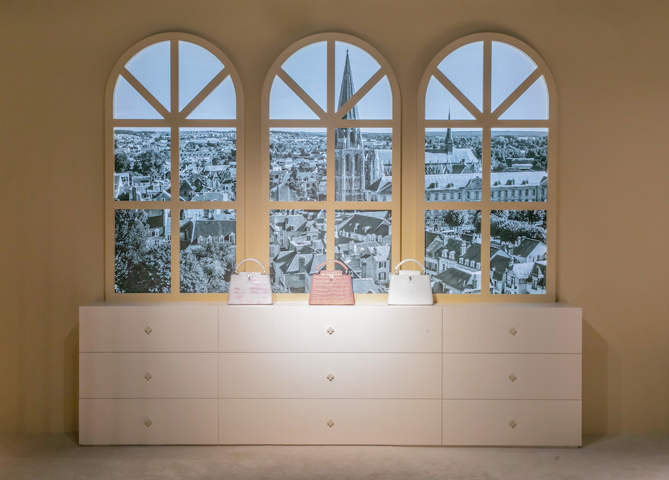 Louis Vuitton 2023珍稀皮革展_女士專區 (4)