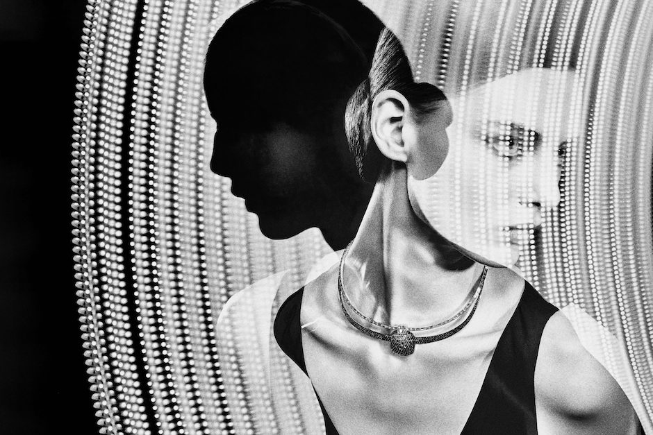 Les jeux de lombre Collier Miroir dombre © Elizaveta Porodina