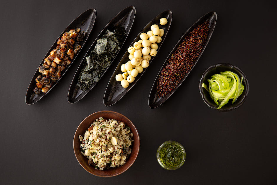 旬味釜飯讓品味者夠享受一飯三吃的食趣，成為來到《飛花落院》的必吃料理。(圖／飛花落院提供)