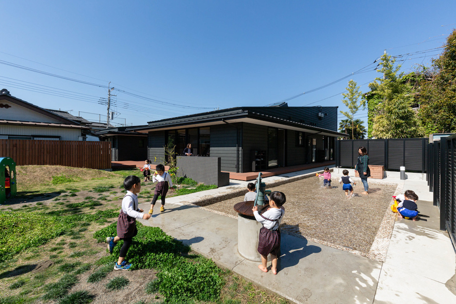 日比野設計幼児の城_KHB417_029-園   庭