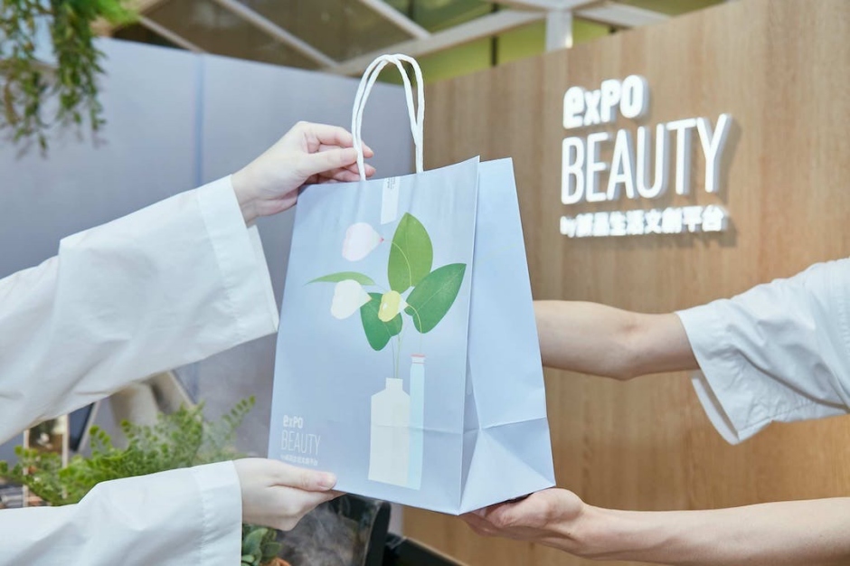 小檔29_回收誠品提袋，即可兌換無包裝蠟燭