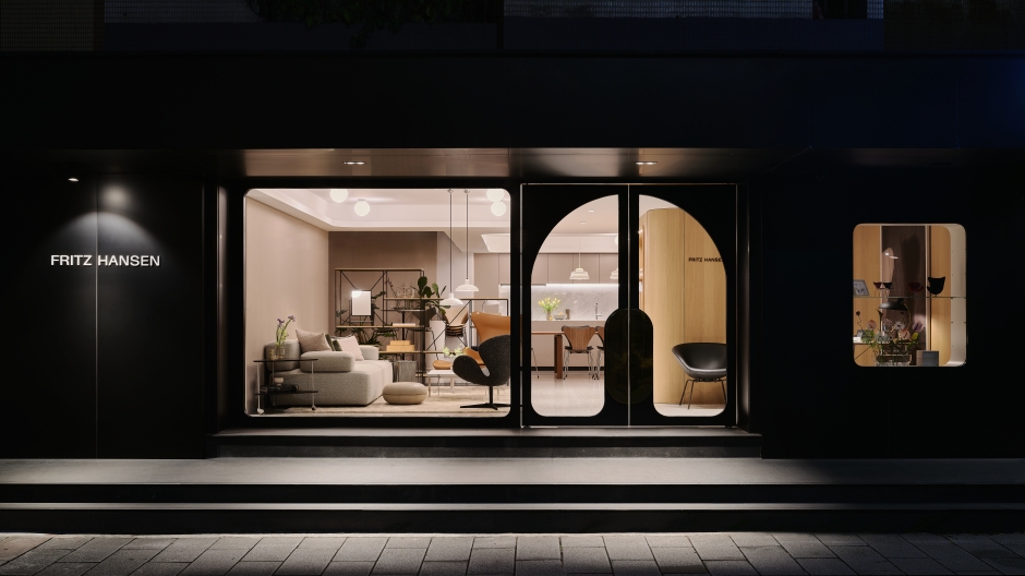 batch_Fritz-Hansen-P0084123_Panorama@0,5x